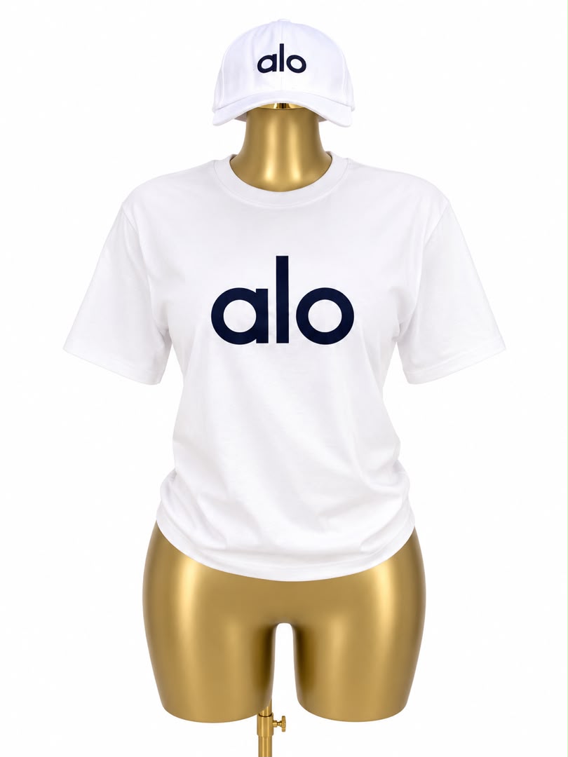 T-shirt OLO avec casquette
